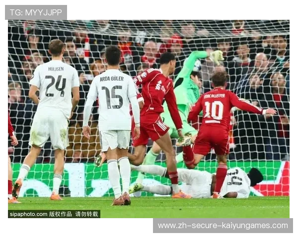 AC米兰追哈兰德式杀伤组合：重塑红黑传奇，迎接全新荣耀